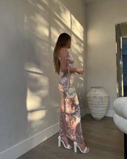 Lauren Gores feet photo 4