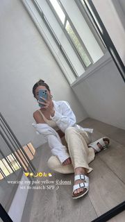 Lauren Gores feet photo 13