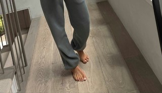 Lauren Gores feet photo 7