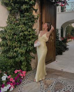 Lauren Gores feet photo 13