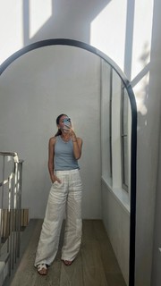 Lauren Gores feet photo 1