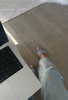 Lauren Gores feet photo 20