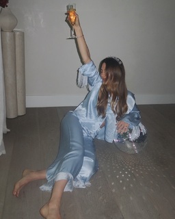 Lauren Gores feet photo 7