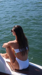 Lauren Gores feet photo 1