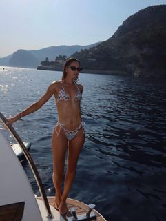 Lauren Gores feet photo 11