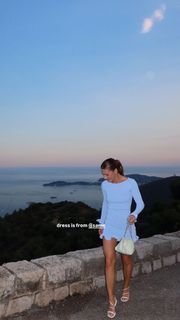 Lauren Gores feet photo 9