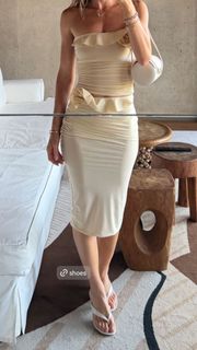 Lauren Gores feet photo 4