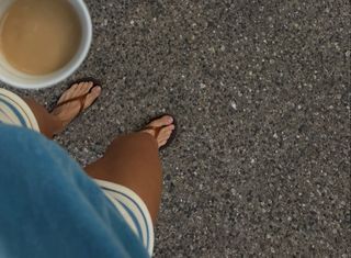 Lauren Gores feet photo 7