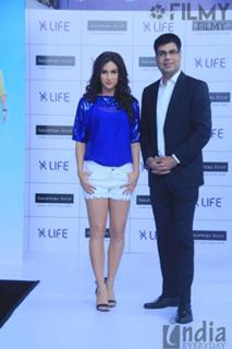 Lauren Gottlieb feet photo 13