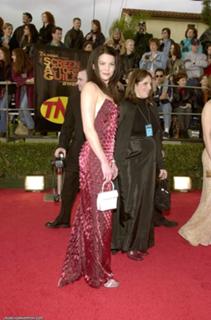 Lauren Graham feet photo thumbnail