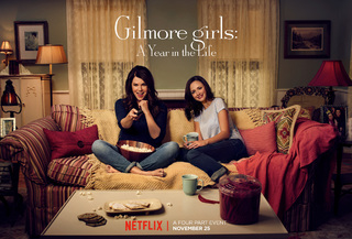 Lauren Graham feet photo thumbnail