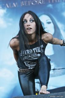 Lauren Harris feet photo 5