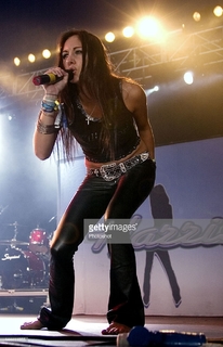 Lauren Harris feet photo 7