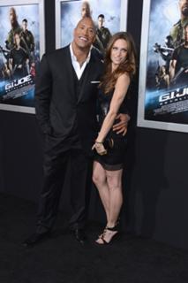 Lauren Hashian feet photo 8