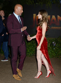 Lauren Hashian feet photo 15