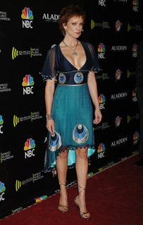 Lauren Holly feet photo thumbnail