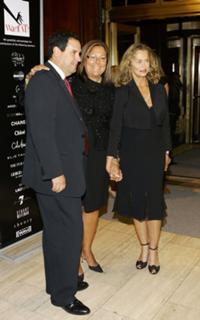 Lauren Hutton feet photo 20
