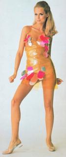 Lauren Hutton feet photo 18