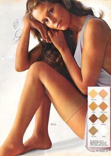Lauren Hutton feet photo 4