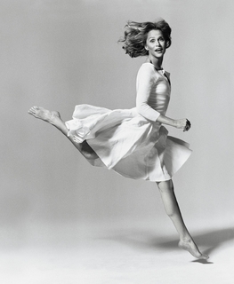 Lauren Hutton feet photo 10