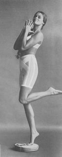 Lauren Hutton feet photo 6
