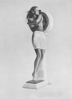 Lauren Hutton feet photo 5