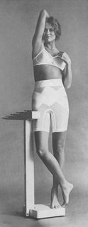 Lauren Hutton feet photo 2