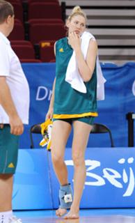 Lauren Jackson feet photo 9