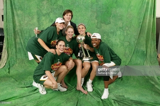 Lauren Jackson feet photo 12