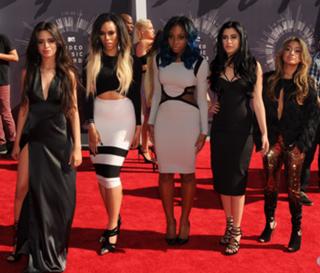 Lauren Jauregui feet photo thumbnail