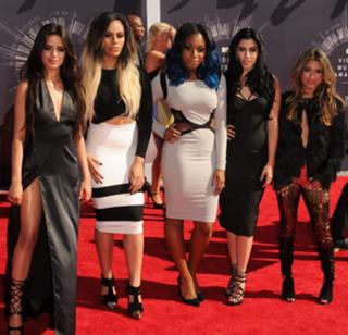 Lauren Jauregui feet photo thumbnail