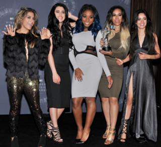 Lauren Jauregui feet photo thumbnail