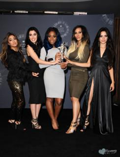 Lauren Jauregui feet photo thumbnail