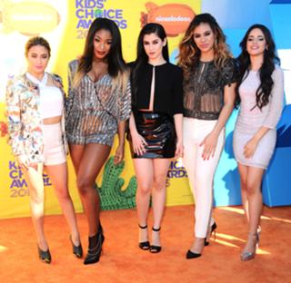 Lauren Jauregui feet photo thumbnail