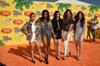 Lauren Jauregui feet photo thumbnail