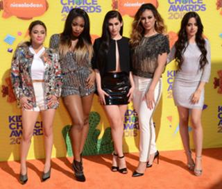 Lauren Jauregui feet photo thumbnail