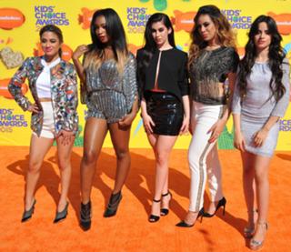 Lauren Jauregui feet photo thumbnail