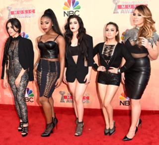 Lauren Jauregui feet photo thumbnail