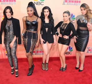 Lauren Jauregui feet photo thumbnail