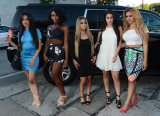 Lauren Jauregui feet photo thumbnail