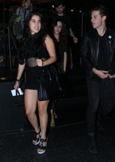 Lauren Jauregui feet photo thumbnail