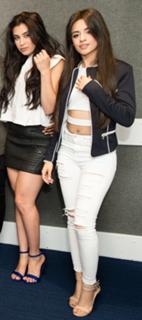 Lauren Jauregui feet photo thumbnail