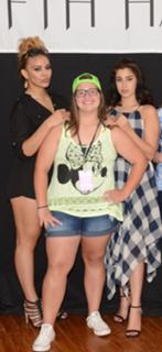 Lauren Jauregui feet photo thumbnail