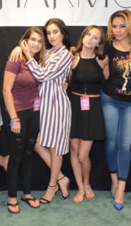 Lauren Jauregui feet photo thumbnail