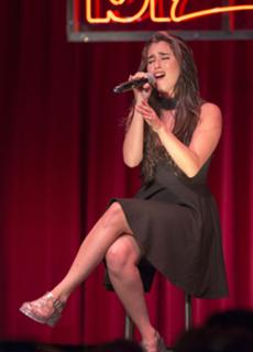 Lauren Jauregui feet photo thumbnail