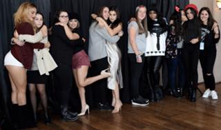 Lauren Jauregui feet photo thumbnail