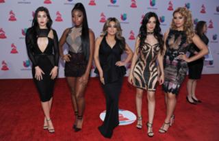 Lauren Jauregui feet photo thumbnail