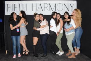 Lauren Jauregui feet photo thumbnail