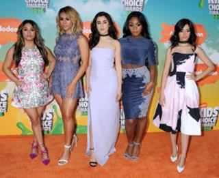 Lauren Jauregui feet photo thumbnail