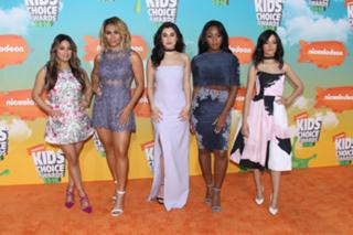 Lauren Jauregui feet photo thumbnail